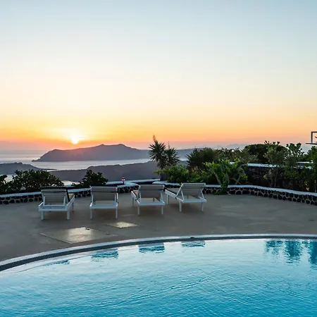 Oinos - Sunset Views * Ormos Athinios