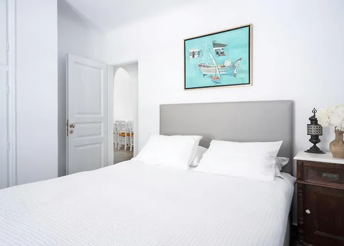 Oinos - Sunset Views *